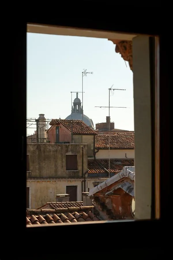 Regina Vittoria Apartment Venice 0*,  Italy